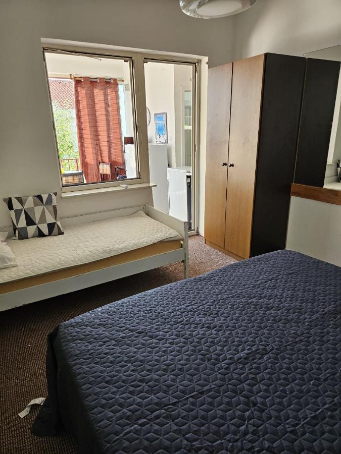 Apartments With Swimming Pool 9X4M Selce Eksteriør billede