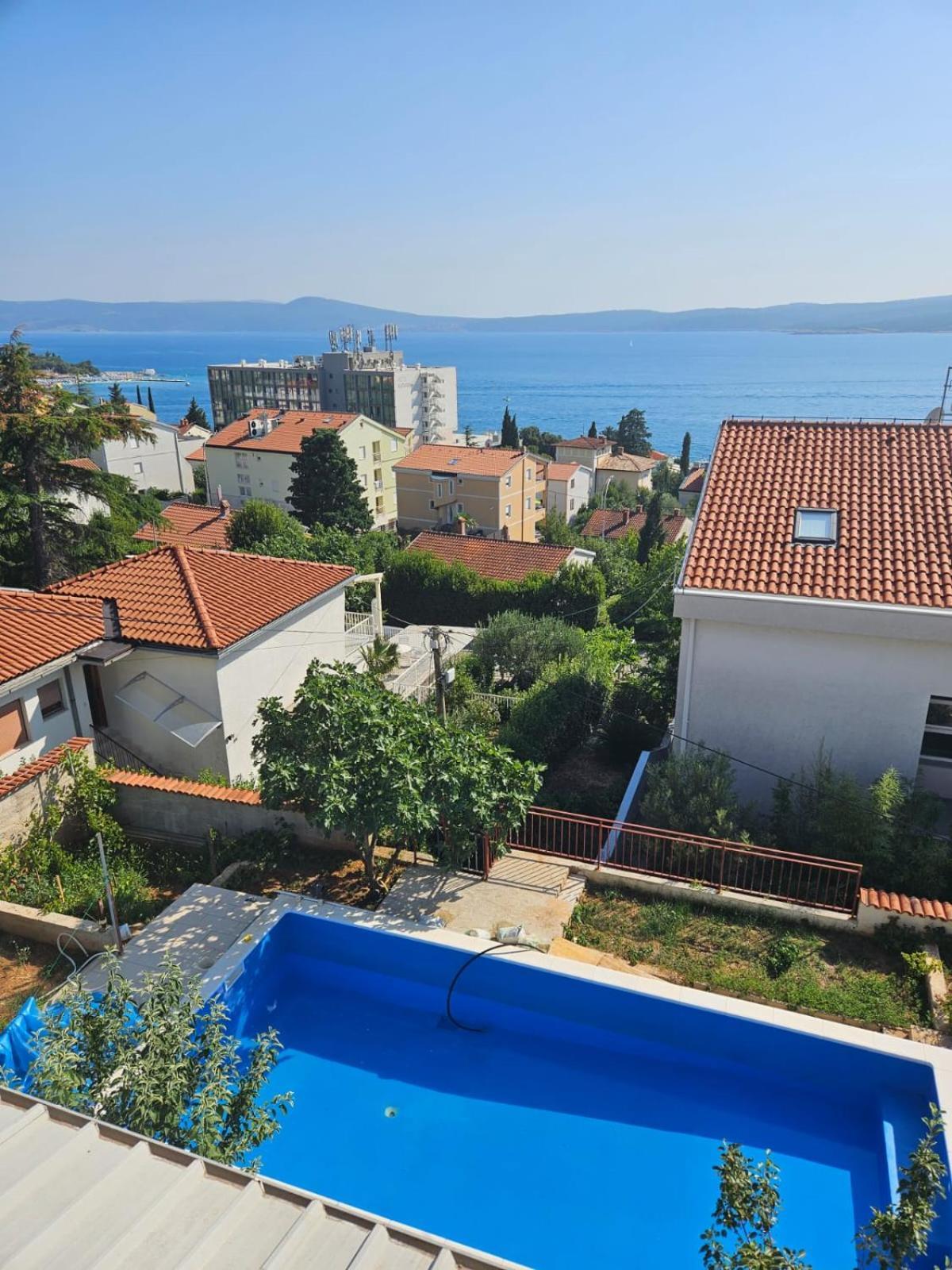 Apartments With Swimming Pool 9X4M Selce Eksteriør billede